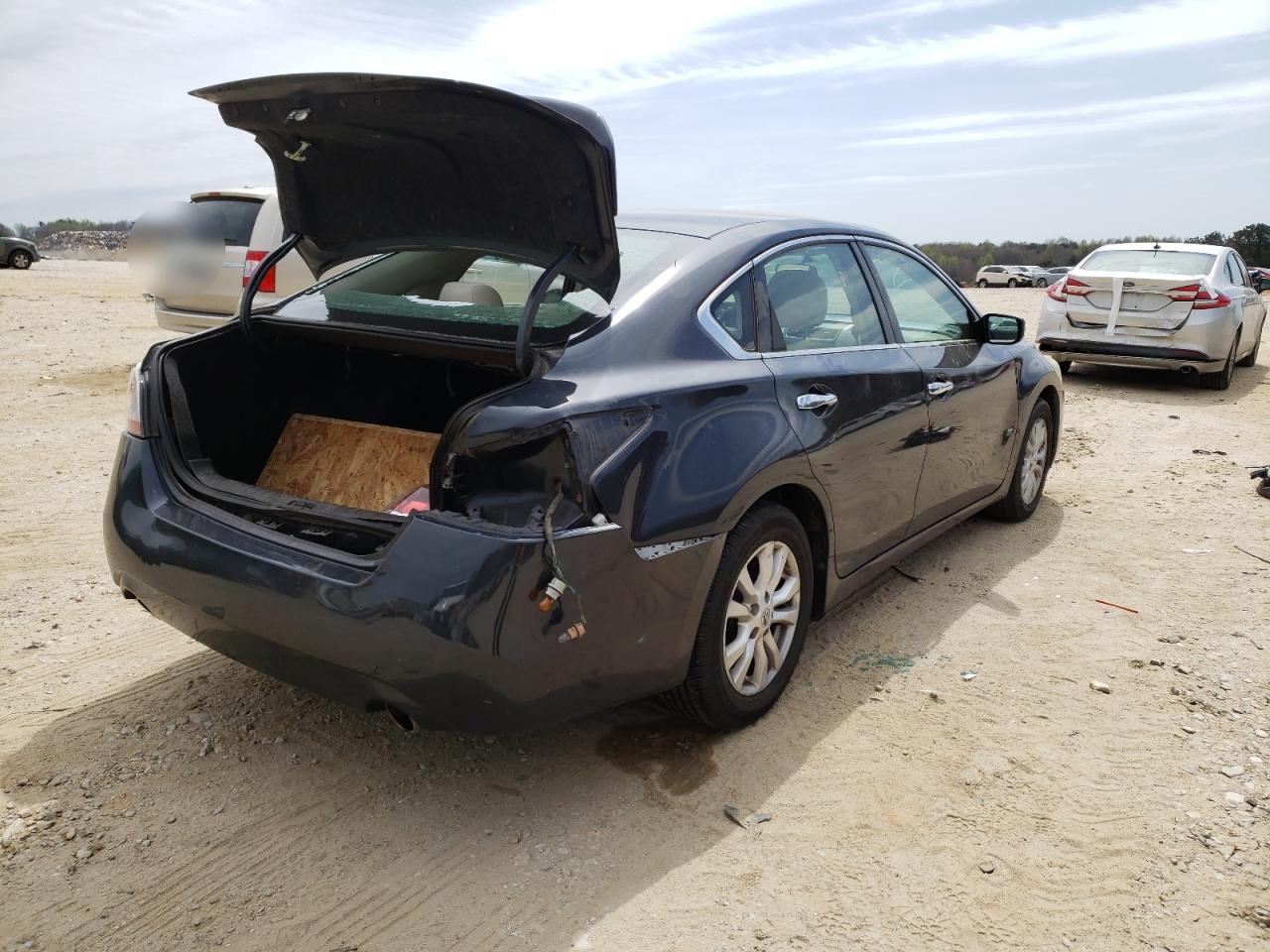 Photo 4 from auction – 2015 NISSAN ALTIMA 2.5 with VIN 1N4AL3AP5FC105283