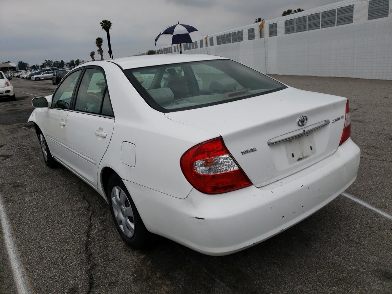 Photo 3 from auction – 2003 TOYOTA CAMRY LE with VIN 4T1BE32KX3U203237