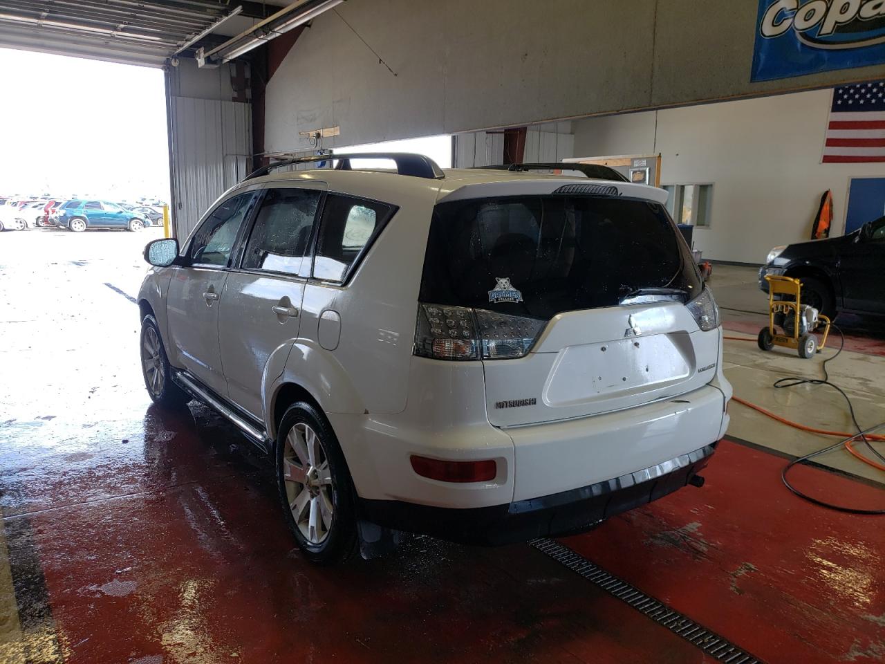 Photo 3 from auction – 2010 MITSUBISHI OUTLANDER with VIN JA4AT3AW8AZ018043