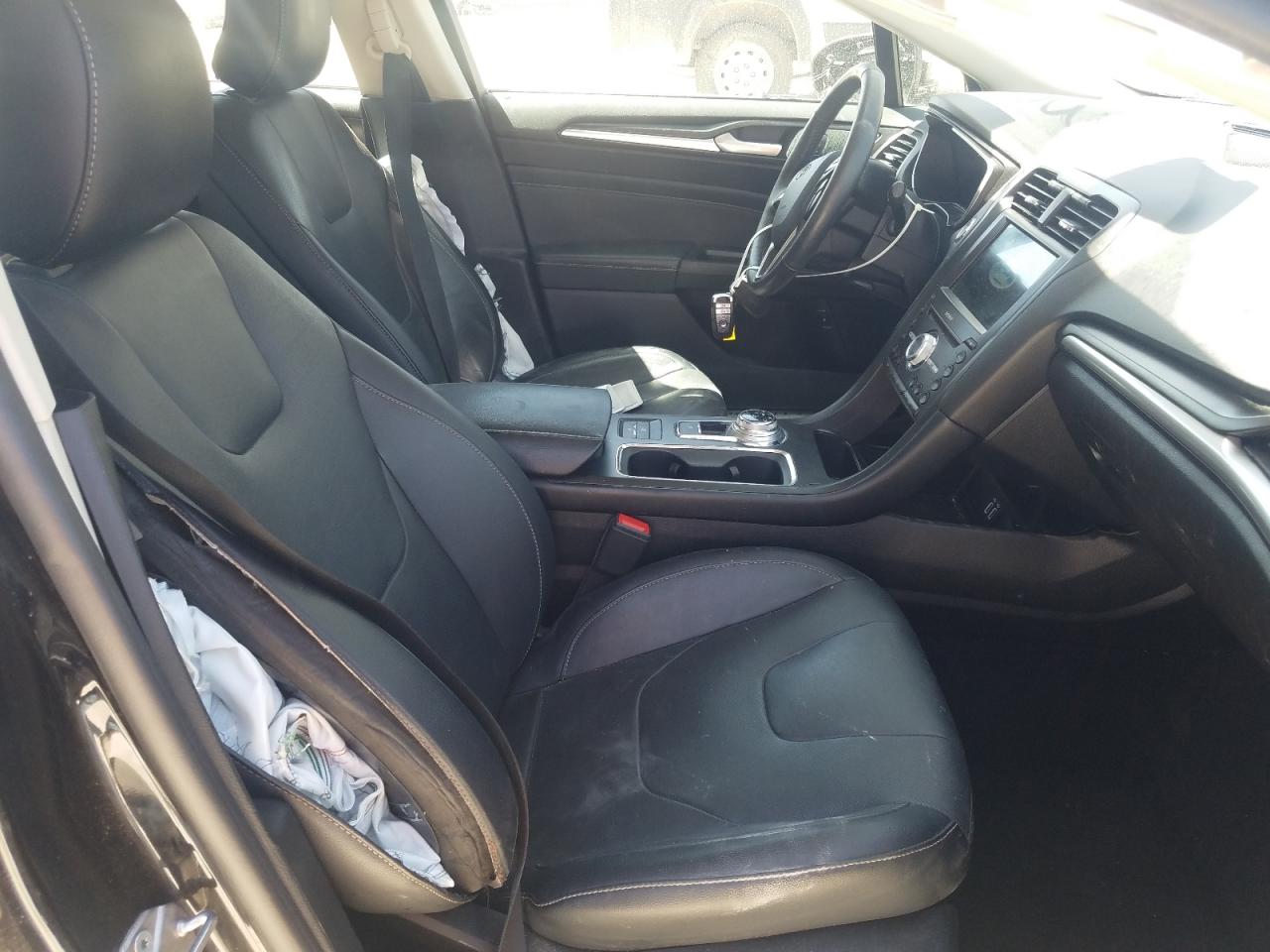 Photo 5 from auction – 2019 FORD FUSION TIT with VIN 3FA6P0RU9KR273040