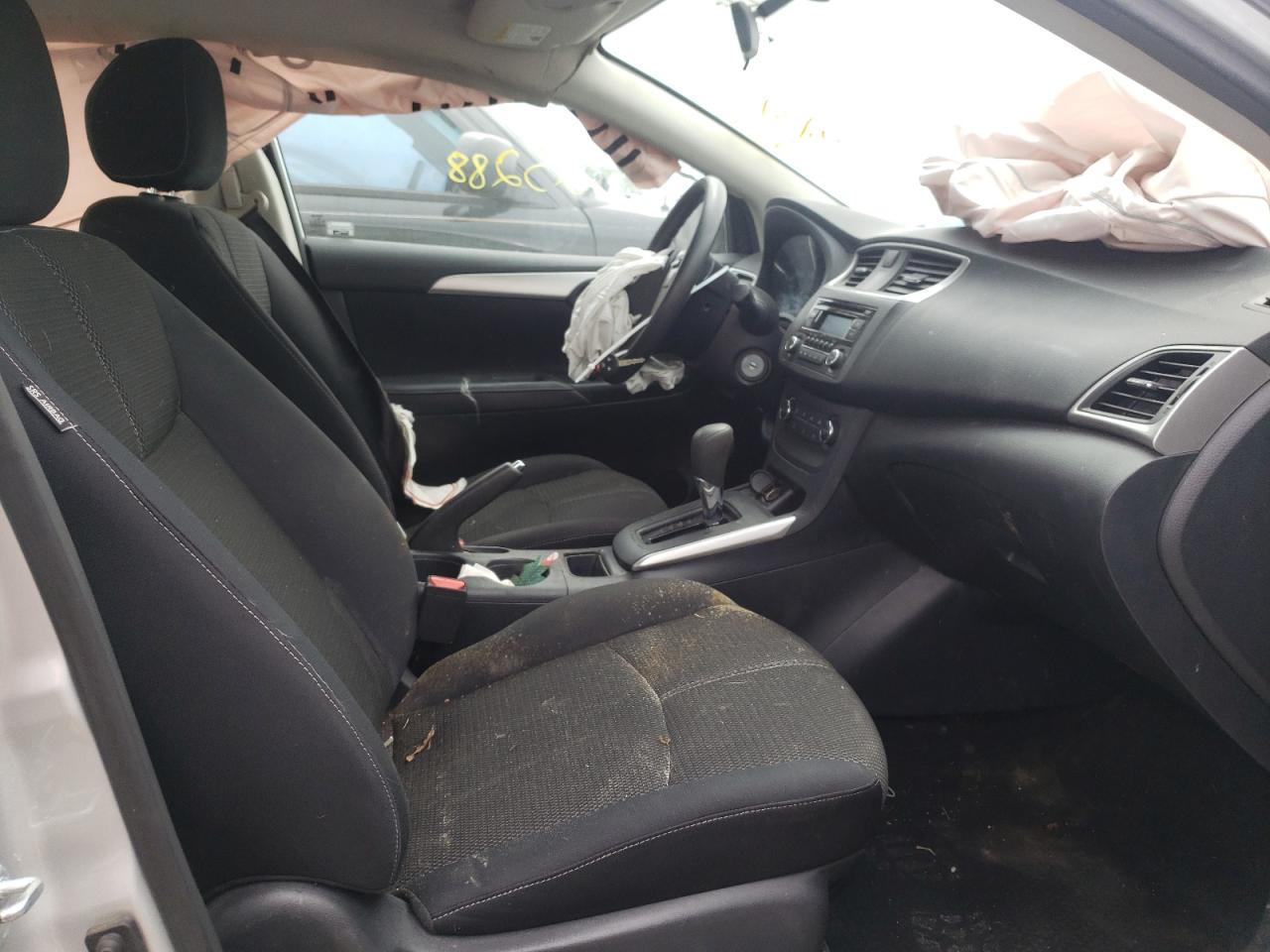 Photo 5 from auction – 2016 NISSAN SENTRA with VIN 3N1AB7AP1GY284406