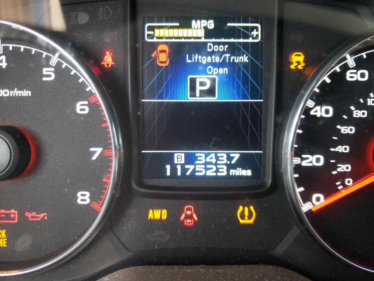 Photo 8 from auction – 2013 SUBARU OUTBACK 2. with VIN 4S4BRBKCXD3296775