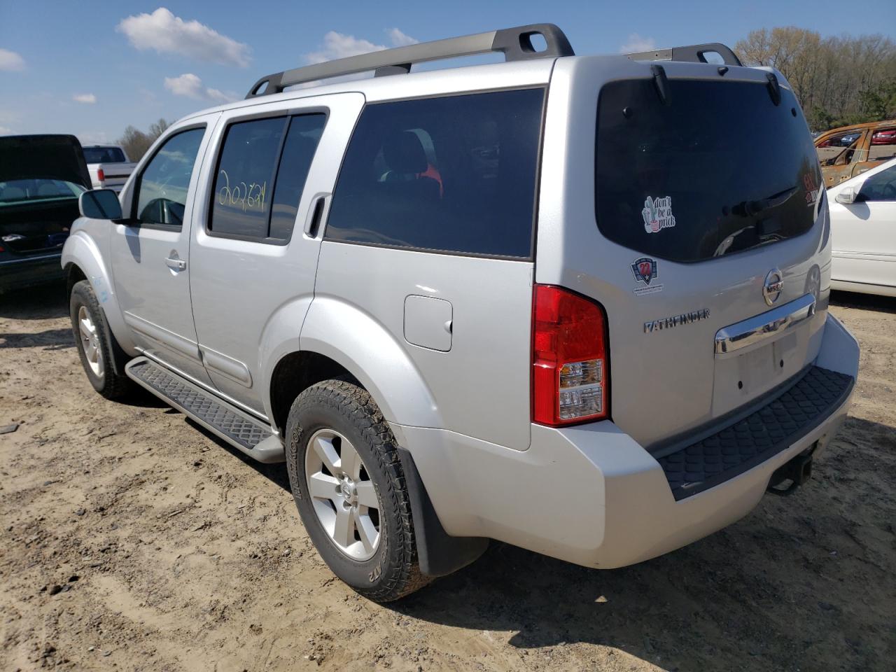 Photo 3 from auction – 2012 NISSAN PATHFINDER with VIN 5N1AR1NB2CC618011