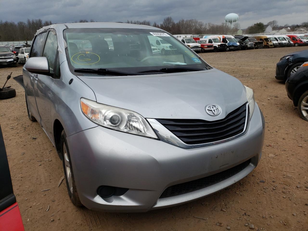 TOYOTA SIENNA LE 2014 with VIN 5TDKK3DC7ES503506 - Photo from auction