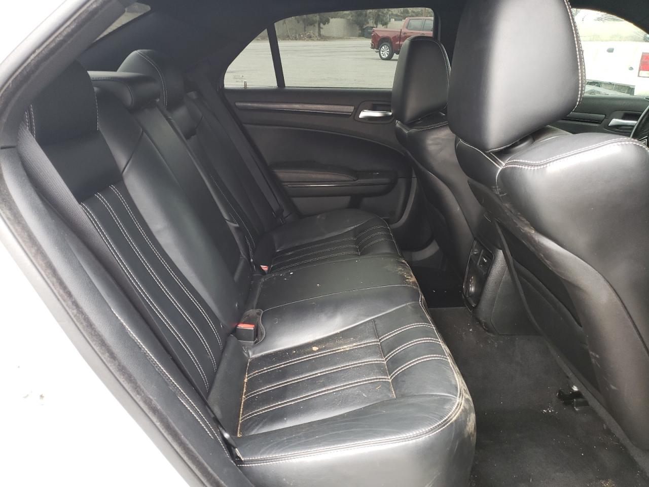 Фото 6 с аукциона – 2013 CHRYSLER 300 S с VIN 2C3CCABT8DH681693