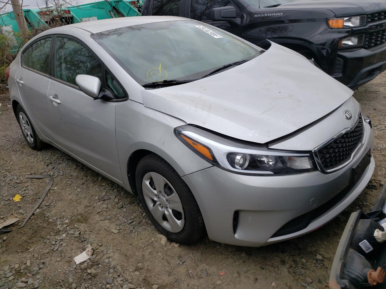 KIA FORTE LX 2017 with VIN 3KPFL4A72HE059302 - Photo from auction