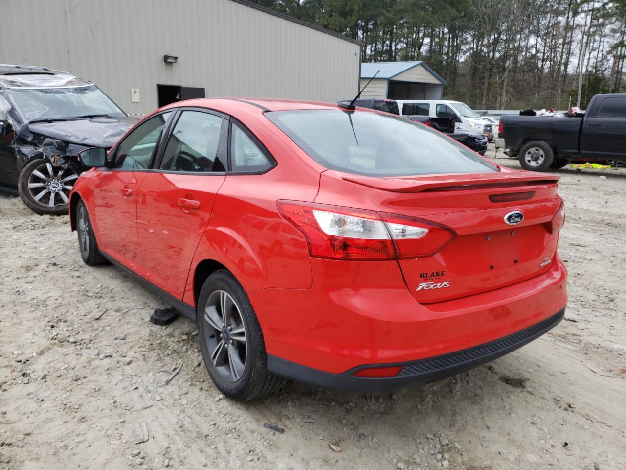Photo 3 from auction – 2014 FORD FOCUS SE with VIN 1FADP3F2XEL257752
