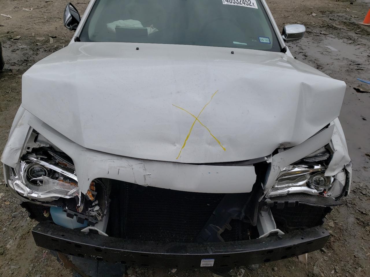 Photo 7 from auction – 2016 CHRYSLER 300C with VIN 2C3CCAEG6GH151578