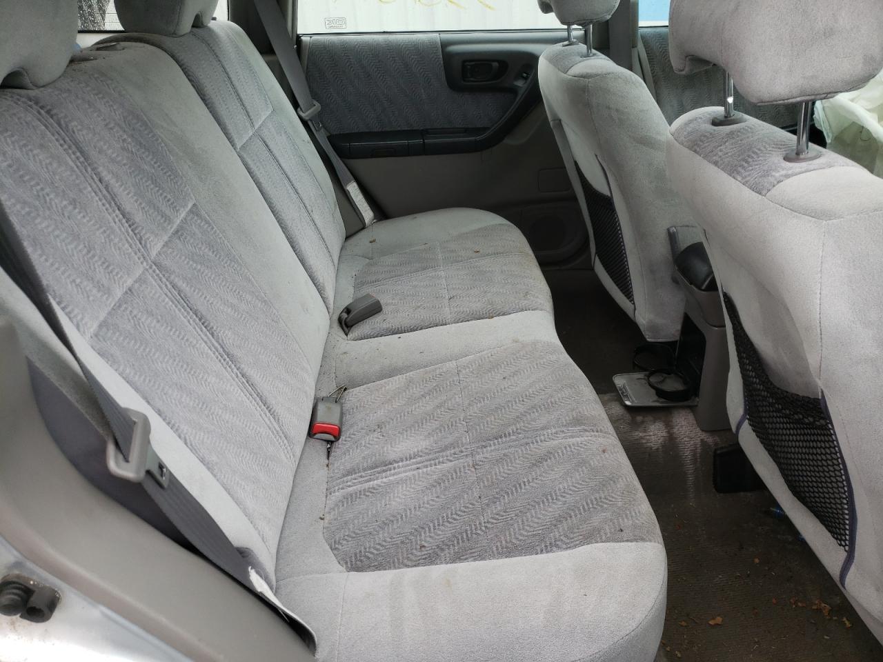 Photo 6 from auction – 2002 SUBARU FORESTER S with VIN JF1SF65682H750974