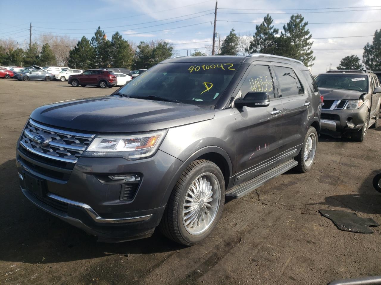 Photo 2 from auction – 2018 FORD EXPLORER L with VIN 1FM5K8F84JGB91390