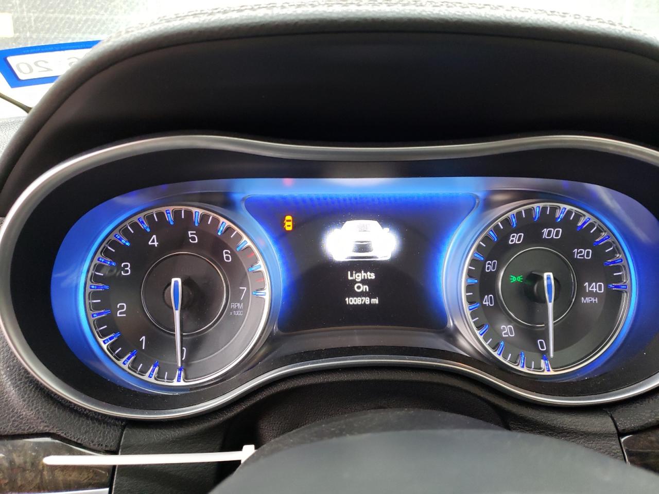 Photo 8 from auction – 2016 CHRYSLER 300C with VIN 2C3CCAEG6GH151578