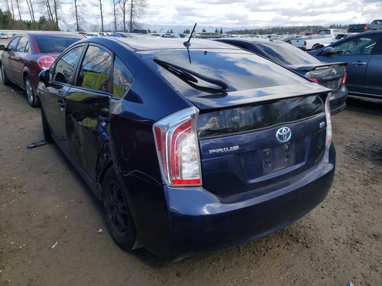 Photo 3 from auction – 2014 TOYOTA PRIUS with VIN JTDKN3DU6E0370871