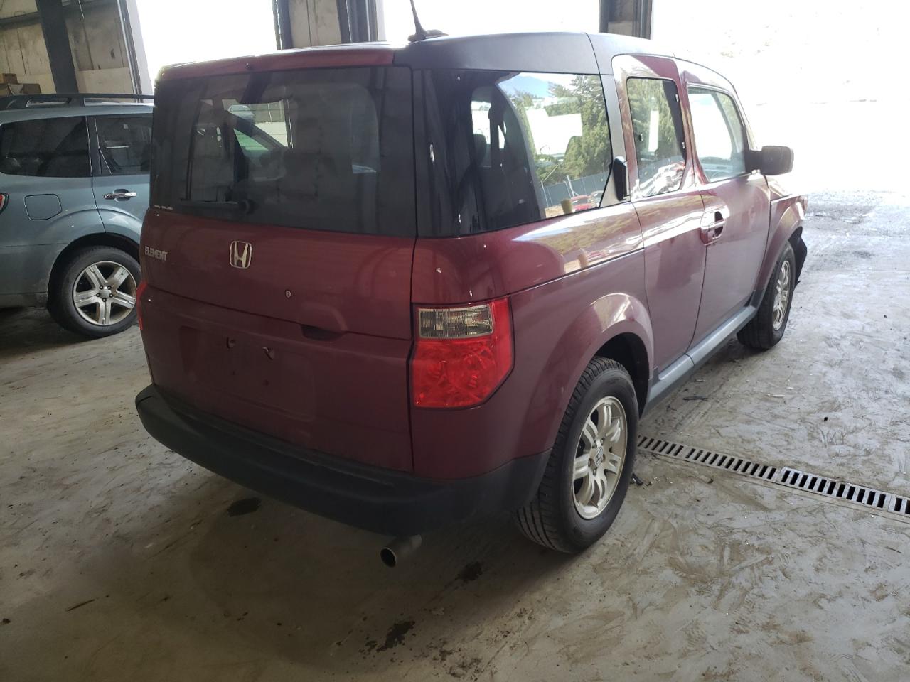 Photo 4 from auction – 2006 HONDA ELEMENT EX with VIN 5J6YH28776L003214