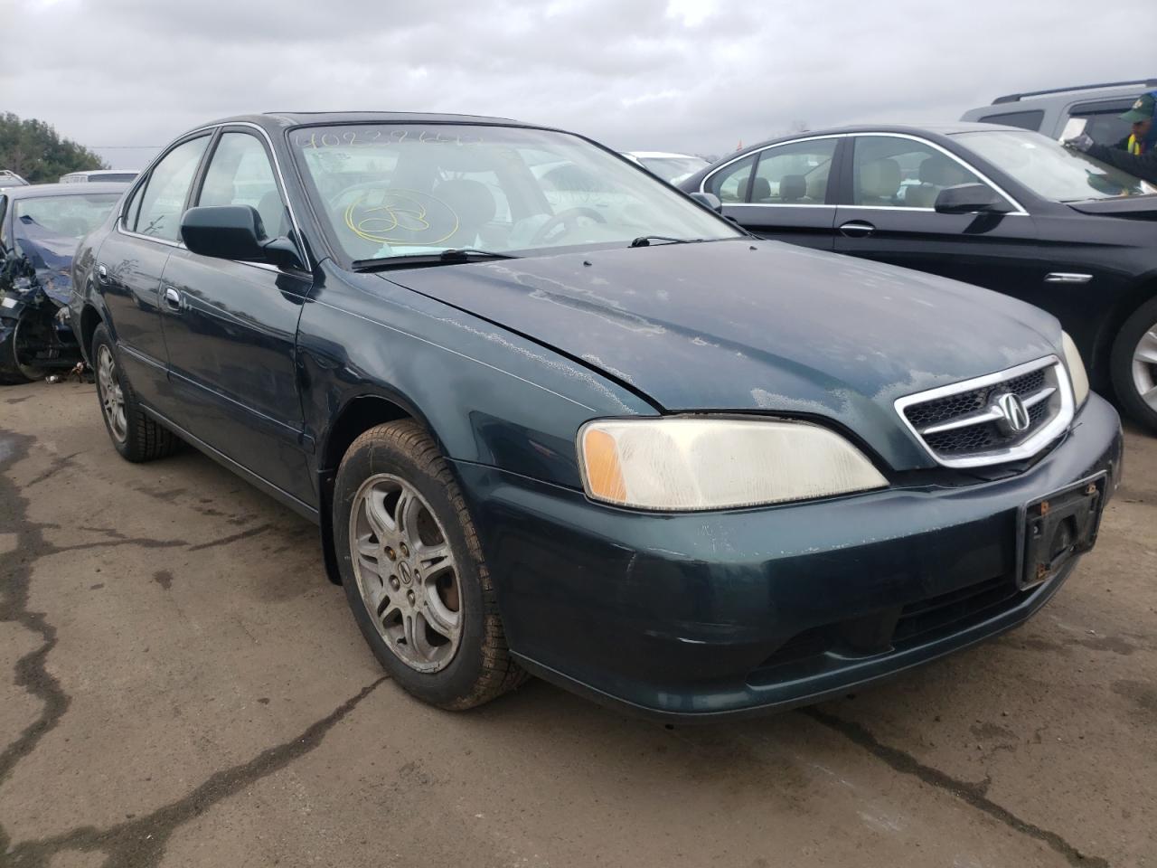 ACURA 3.2TL 2001 with VIN 19UUA56611A008709 - Photo from auction