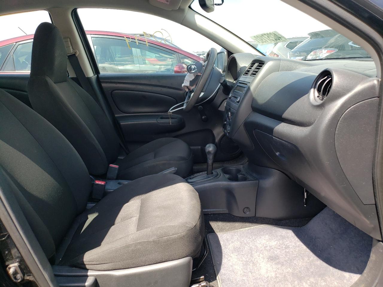 Photo 5 from auction – 2016 NISSAN VERSA S with VIN 3N1CN7AP4GL910317