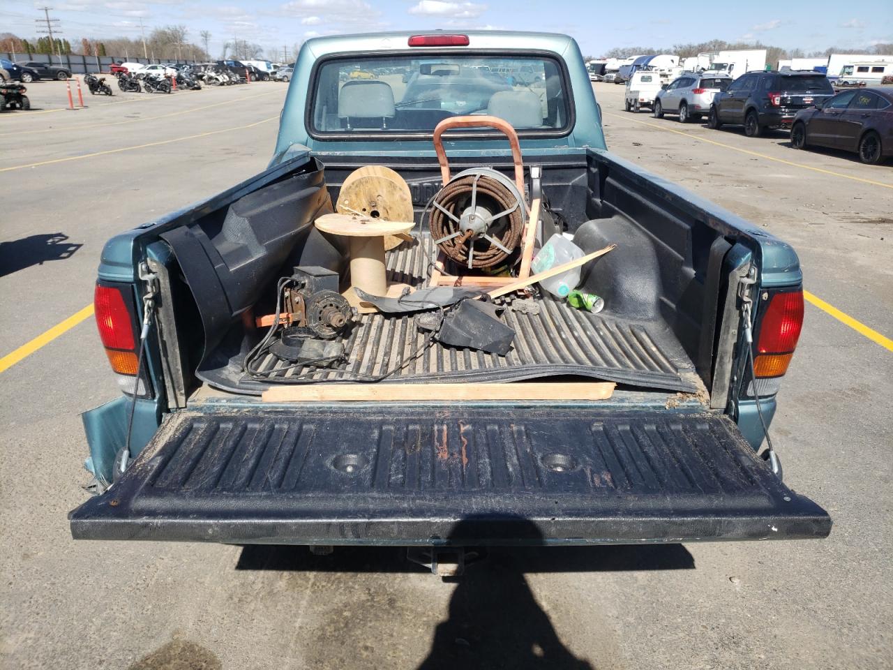 Photo 6 from auction – 1994 MAZDA B2300 with VIN 4F4CR12AXRTM69792