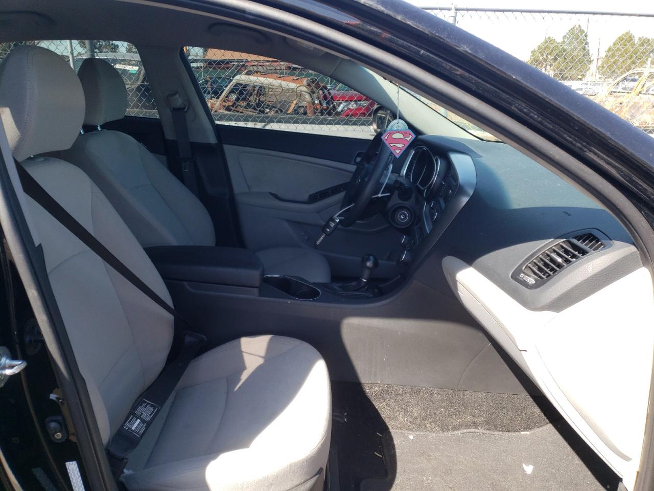 Photo 5 from auction – 2015 KIA OPTIMA LX with VIN KNAGM4A79F5628590