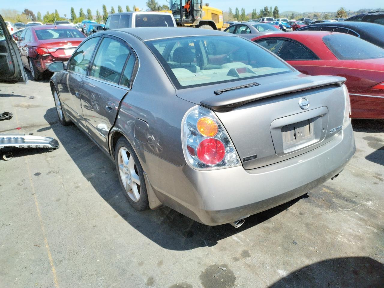 Photo 3 from auction – 2003 NISSAN ALTIMA SE with VIN 1N4BL11D23C209563