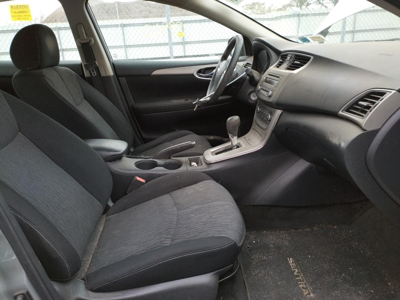 Photo 5 from auction – 2014 NISSAN SENTRA S with VIN 3N1AB7AP5EL657263