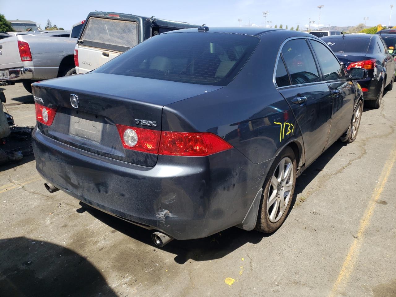 Photo 4 from auction – 2005 ACURA TSX with VIN JH4CL96815C032465