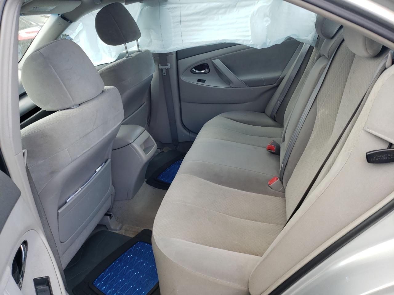 Photo 6 from auction – 2007 TOYOTA CAMRY CE with VIN 4T1BE46KX7U644257