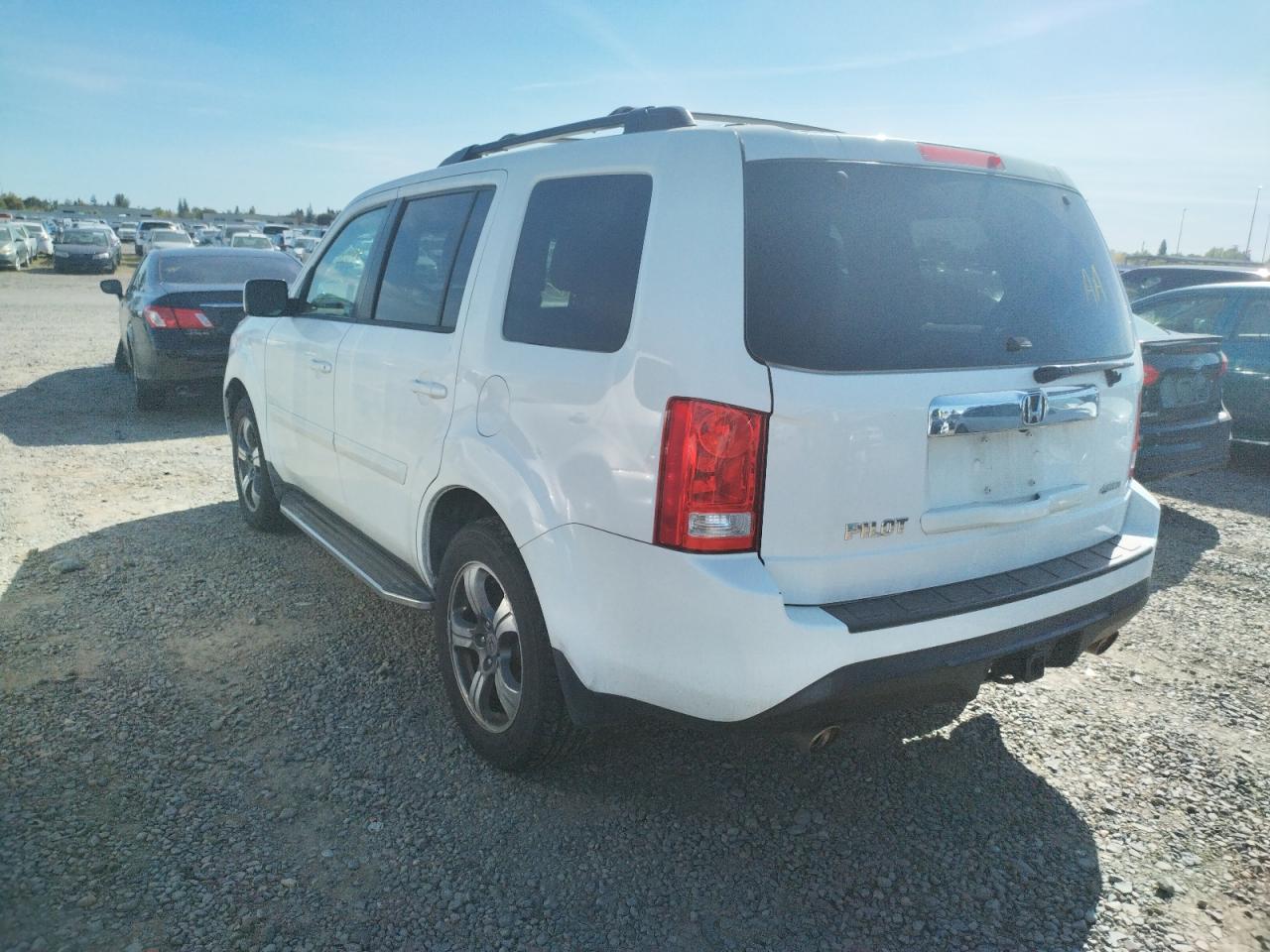 Photo 3 from auction – 2012 HONDA PILOT EXL with VIN 5FNYF4H51CB025553