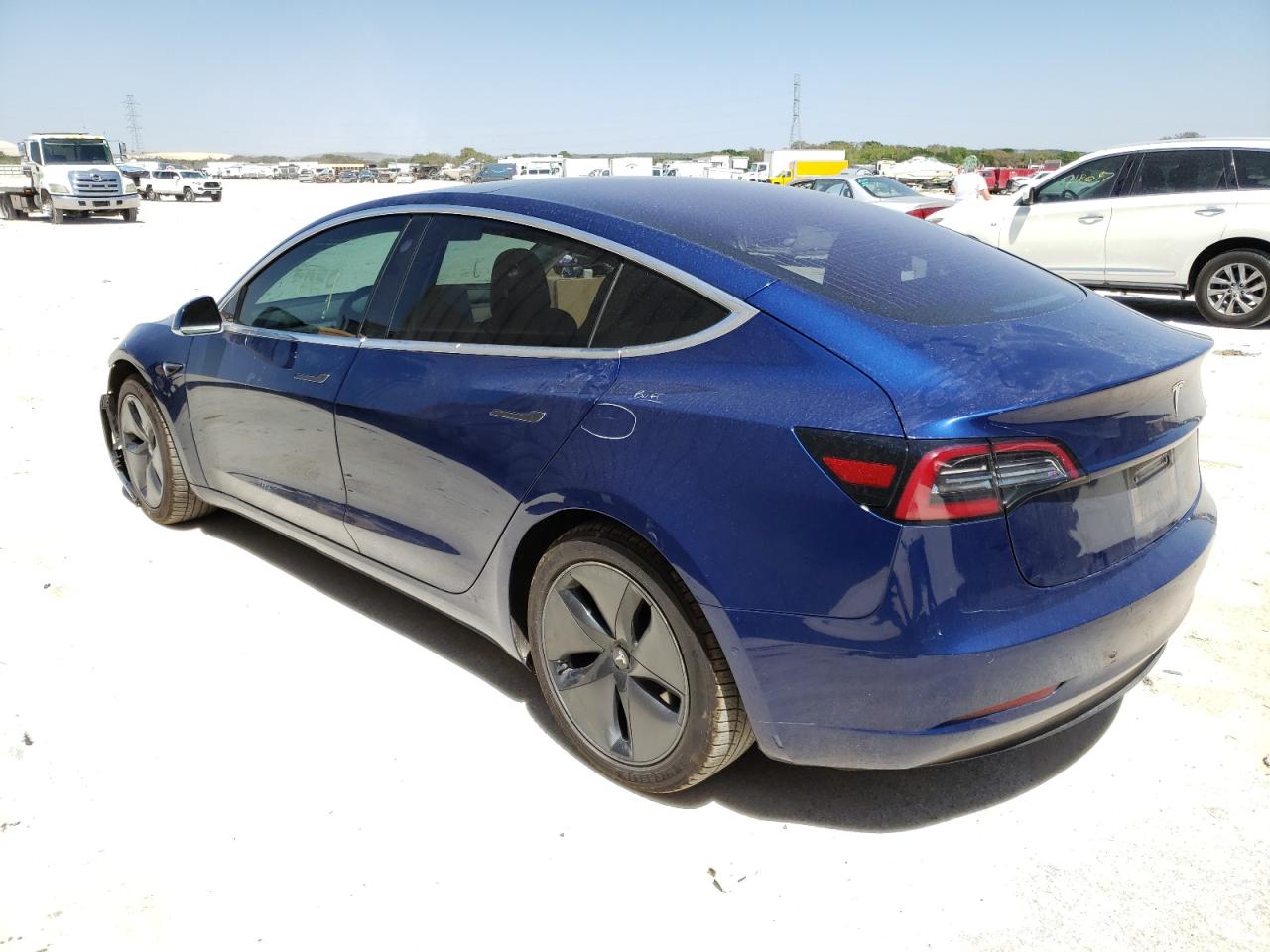 Photo 3 from auction – 2018 TESLA MODEL 3 with VIN 5YJ3E1EA0JF026087