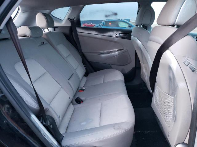 Photo 6 from auction – 2017 HYUNDAI TUCSON LIM with VIN KM8J3CA42HU315736