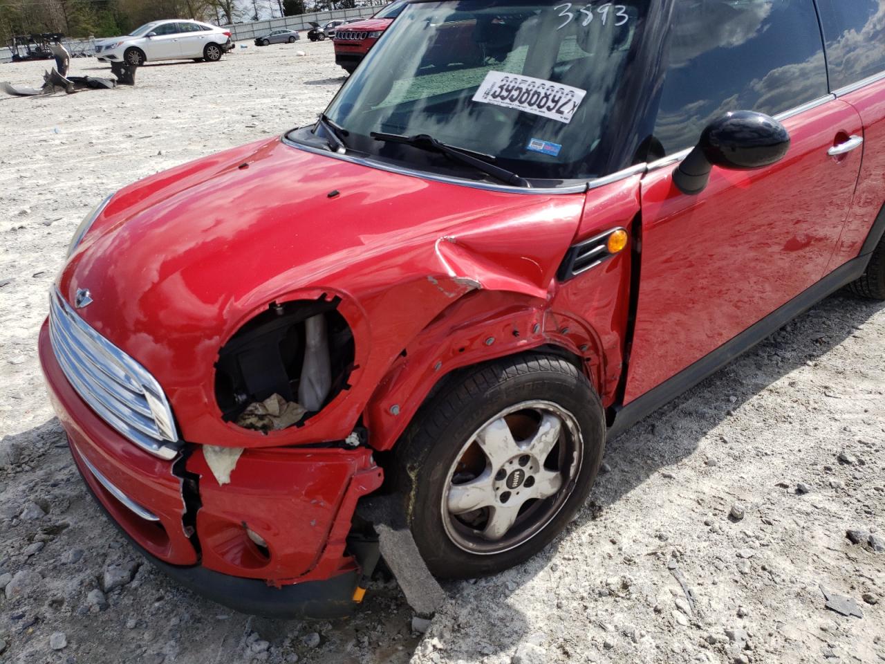 Photo 9 from auction – 2011 MINI COOPER with VIN WMWSU3C55BT093893