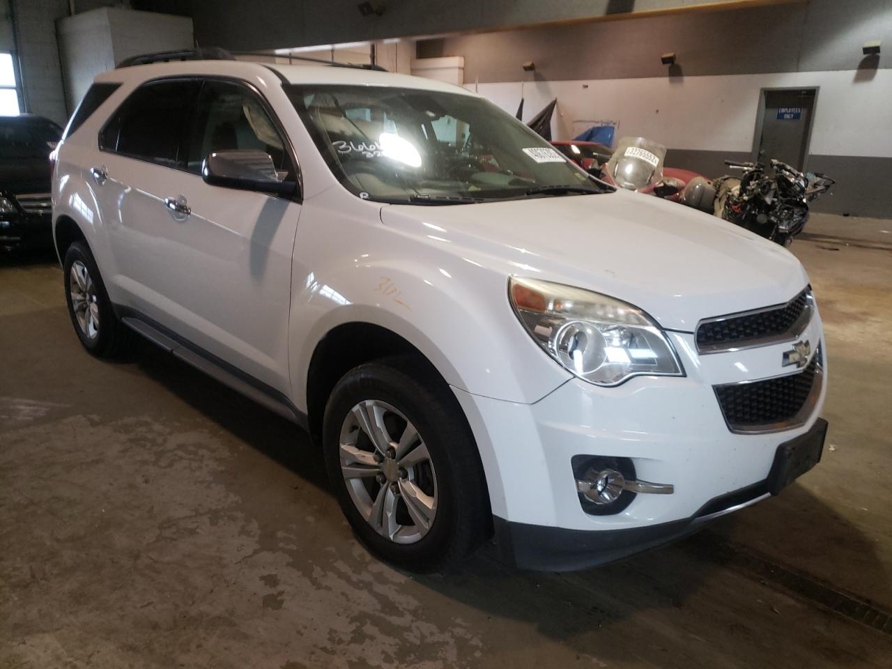 CHEVROLET EQUINOX LT 2012 with VIN 2GNFLGE55C6104680 - Photo from auction