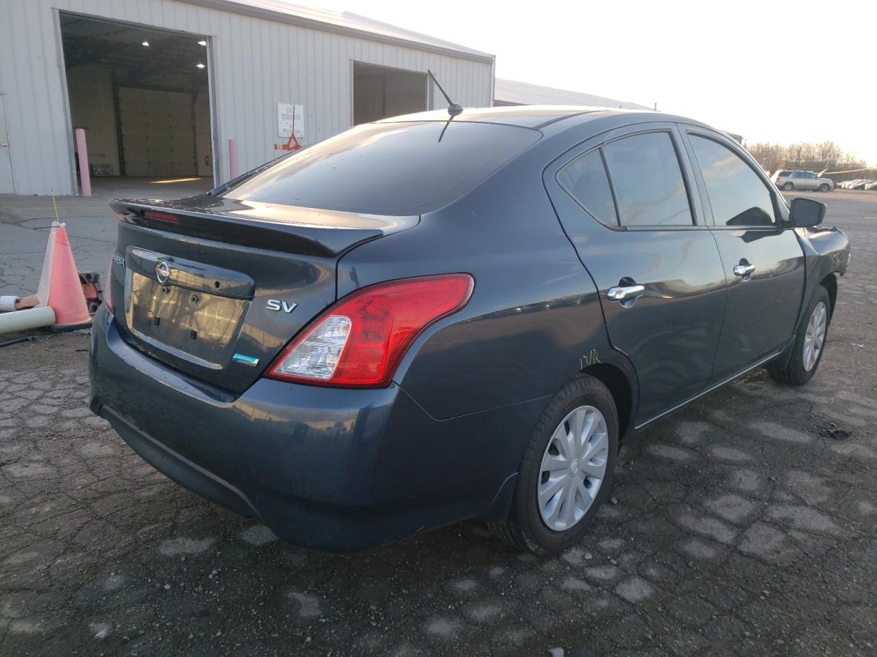 Photo 4 from auction – 2016 NISSAN VERSA S with VIN 3N1CN7AP7GL872792