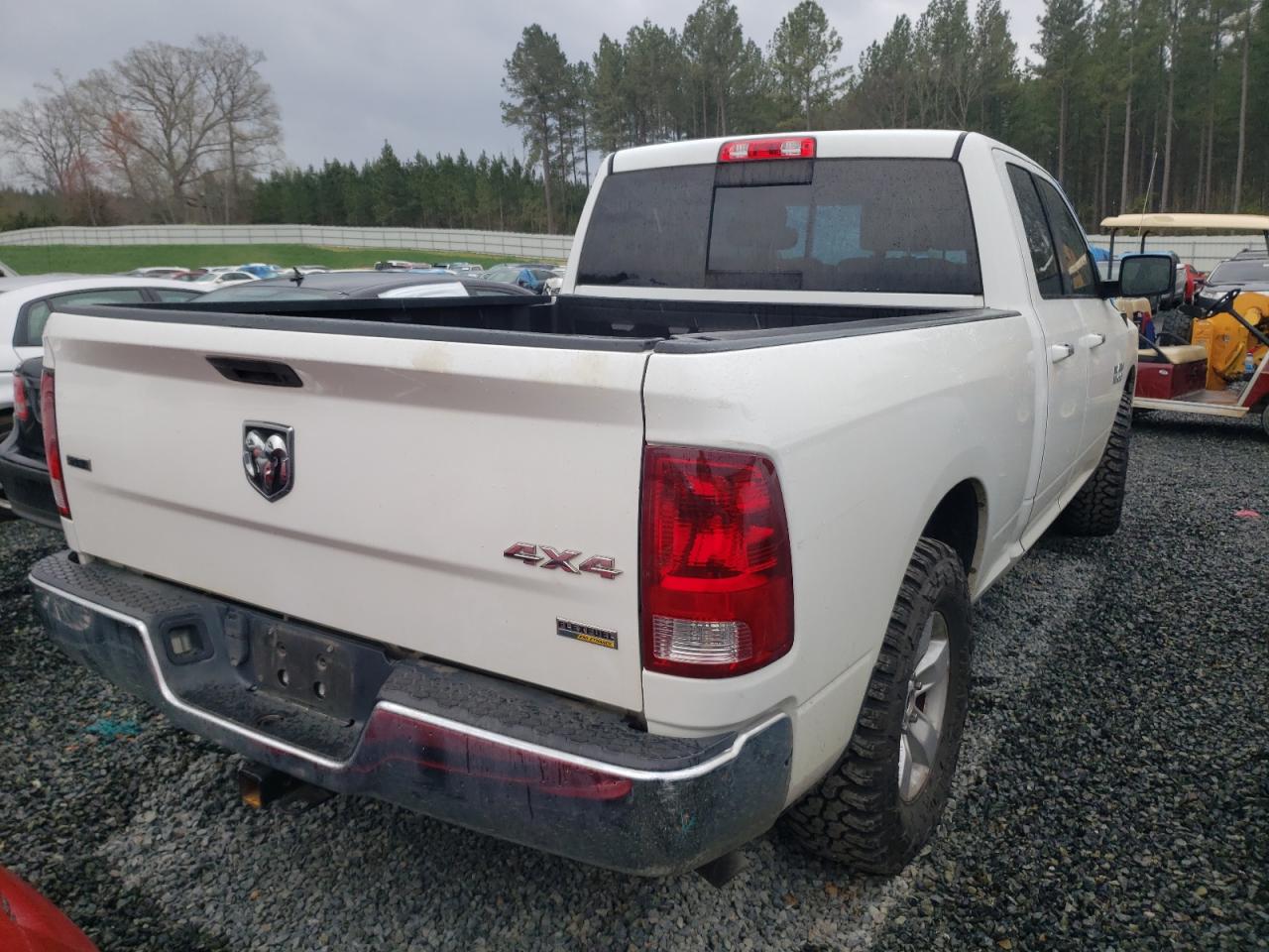 Photo 4 from auction – 2017 RAM 1500 SLT with VIN 1C6RR7GGXHS583631