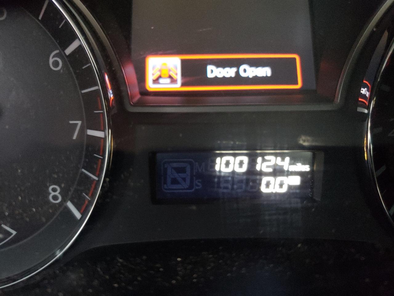 Photo 8 from auction – 2014 NISSAN PATHFINDER with VIN 5N1AR2MM7EC713711