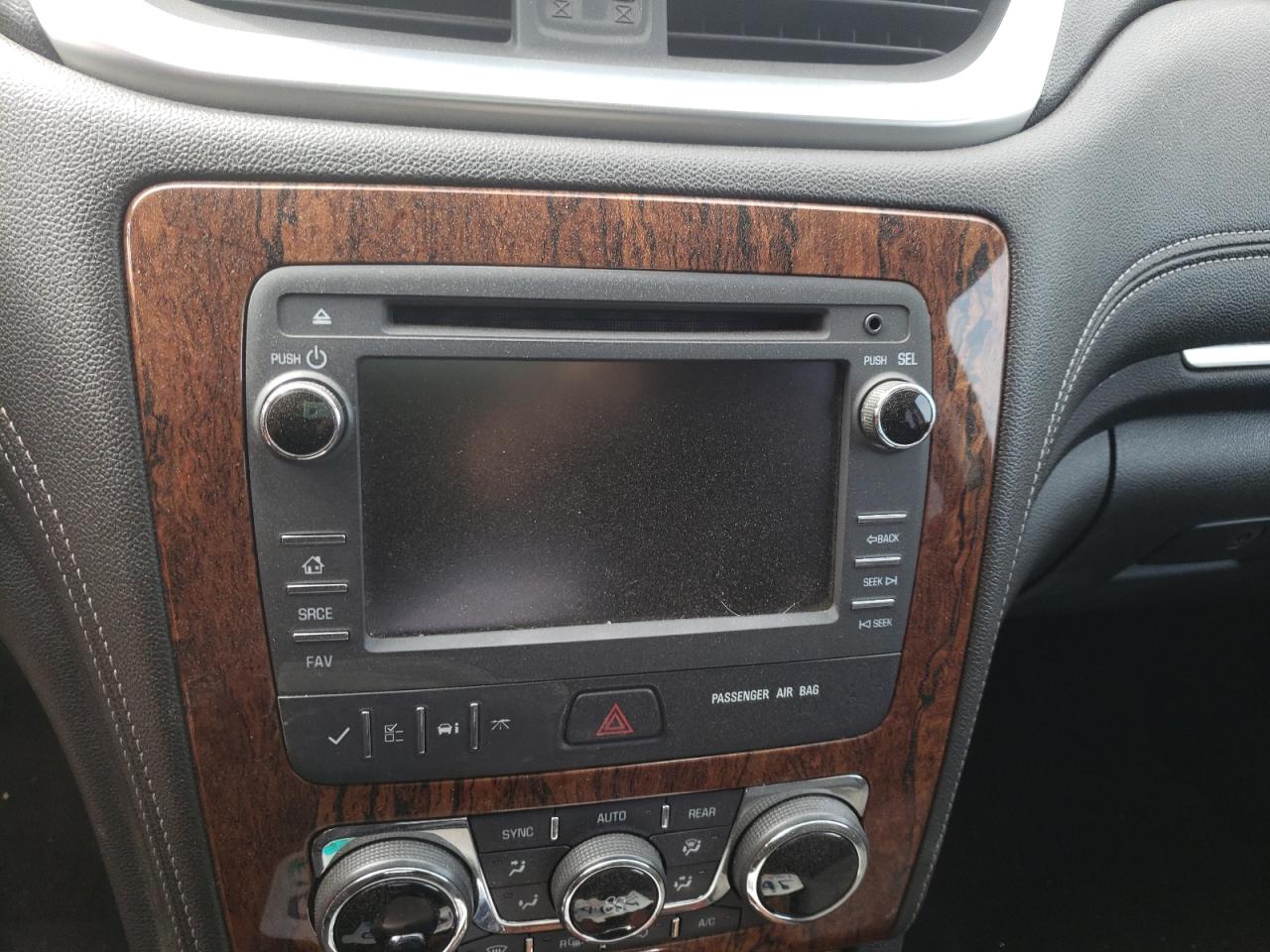 Photo 9 from auction – 2014 CHEVROLET TRAVERSE L with VIN 1GNKVHKD6EJ108964