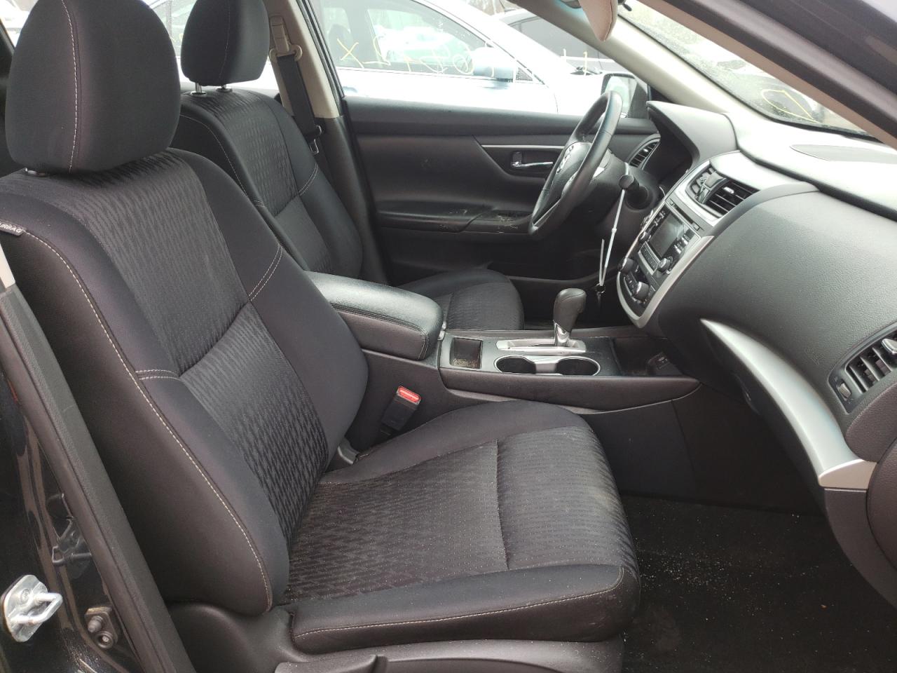 Photo 5 from auction – 2017 NISSAN ALTIMA 2.5 with VIN 1N4AL3AP0HC186891