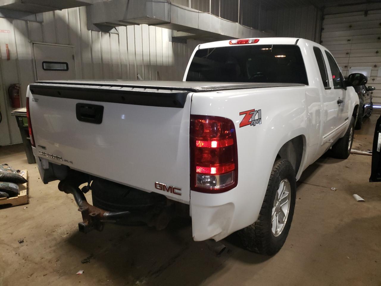 Photo 4 from auction – 2012 GMC SIERRA K15 with VIN 1GTR2VE71CZ200907