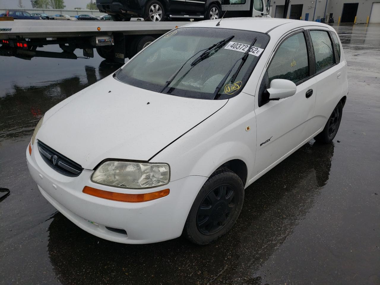 Photo 2 from auction – 2005 CHEVROLET AVEO BASE with VIN KL1TD62695B283488