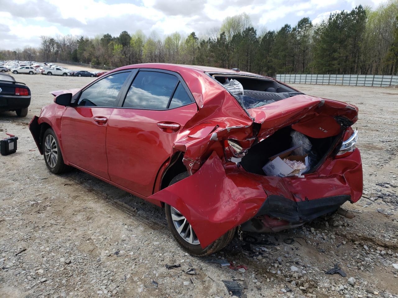 Photo 3 from auction – 2018 TOYOTA COROLLA L with VIN 5YFBURHE3JP831081