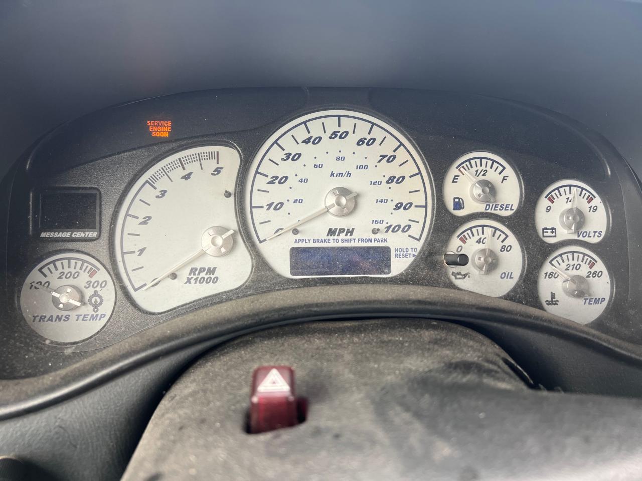 Photo 8 from auction – 2002 CHEVROLET SILVERADO with VIN 1GCHK29152E279262
