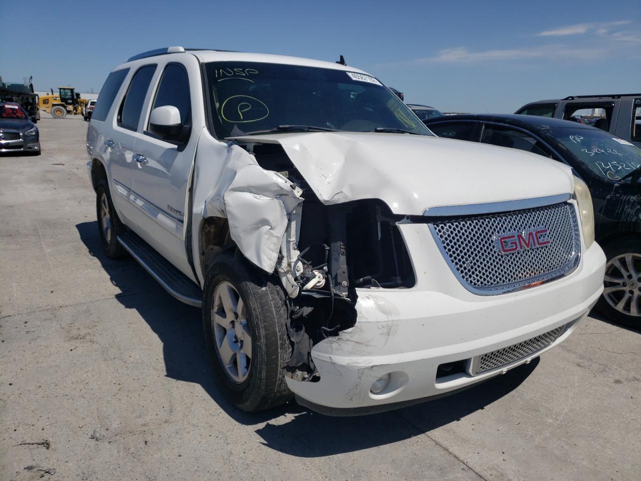 GMC YUKON DENA 2007 with VIN 1GKFK63827J396529 - Photo from auction