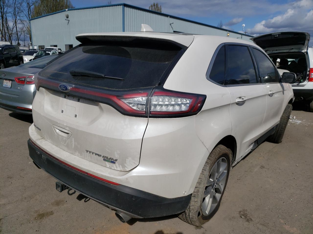 Photo 4 from auction – 2017 FORD EDGE TITAN with VIN 2FMPK4K9XHBC69169