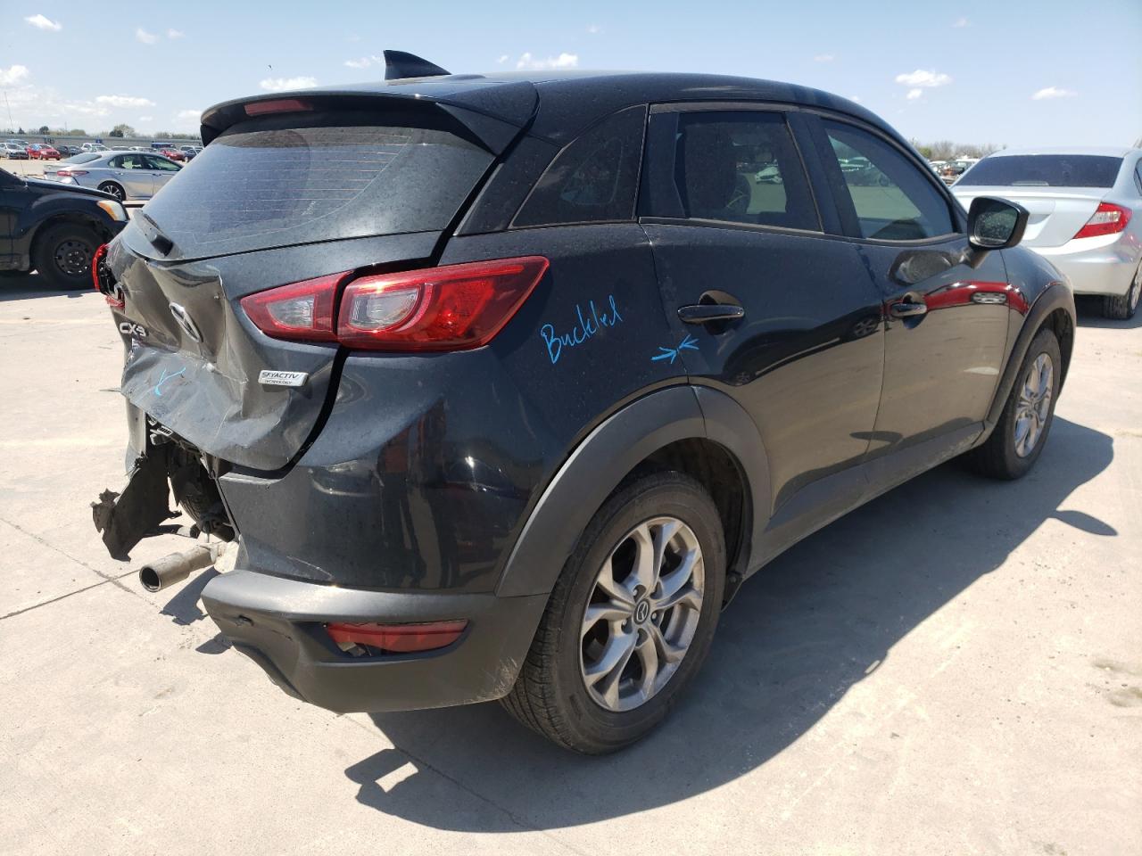 Photo 4 from auction – 2017 MAZDA CX-3 SPORT with VIN JM1DKDB73H0165033