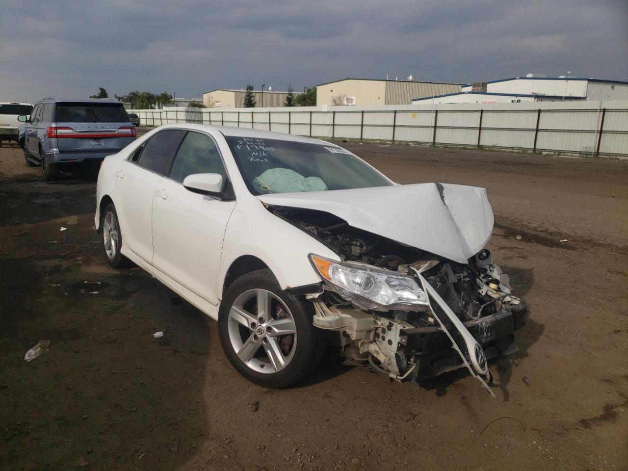TOYOTA CAMRY BASE 2012 with VIN 4T1BF1FKXCU566892 - Photo from auction