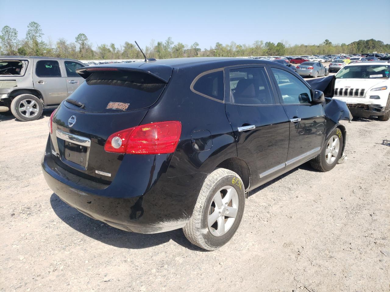 Photo 4 from auction – 2013 NISSAN ROGUE S with VIN JN8AS5MT2DW553093