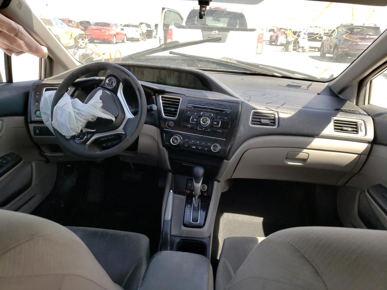Photo 9 from auction – 2013 HONDA CIVIC LX with VIN 2HGFB2F52DH526622