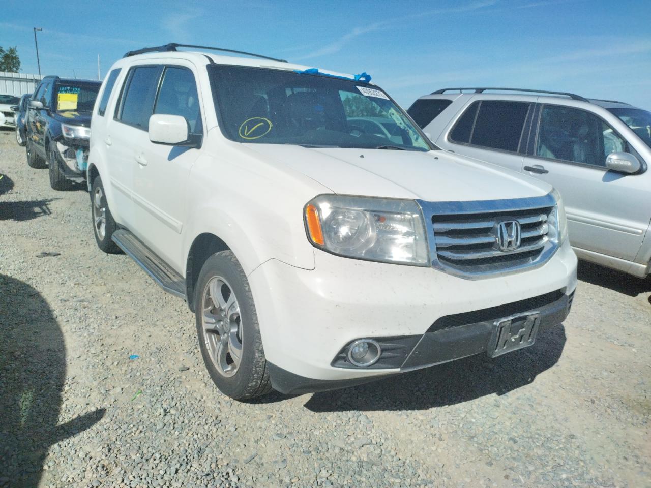 HONDA PILOT EXL 2012 with VIN 5FNYF4H51CB025553 - Photo from auction