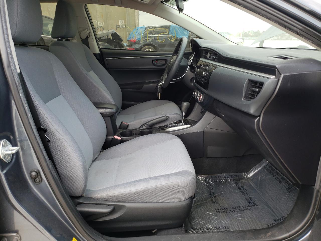 Photo 5 from auction – 2014 TOYOTA COROLLA L with VIN 2T1BURHE3EC029202