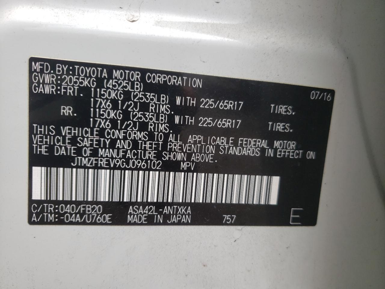 Photo 10 from auction – 2016 TOYOTA RAV4 LE with VIN JTMZFREV9GJ096102