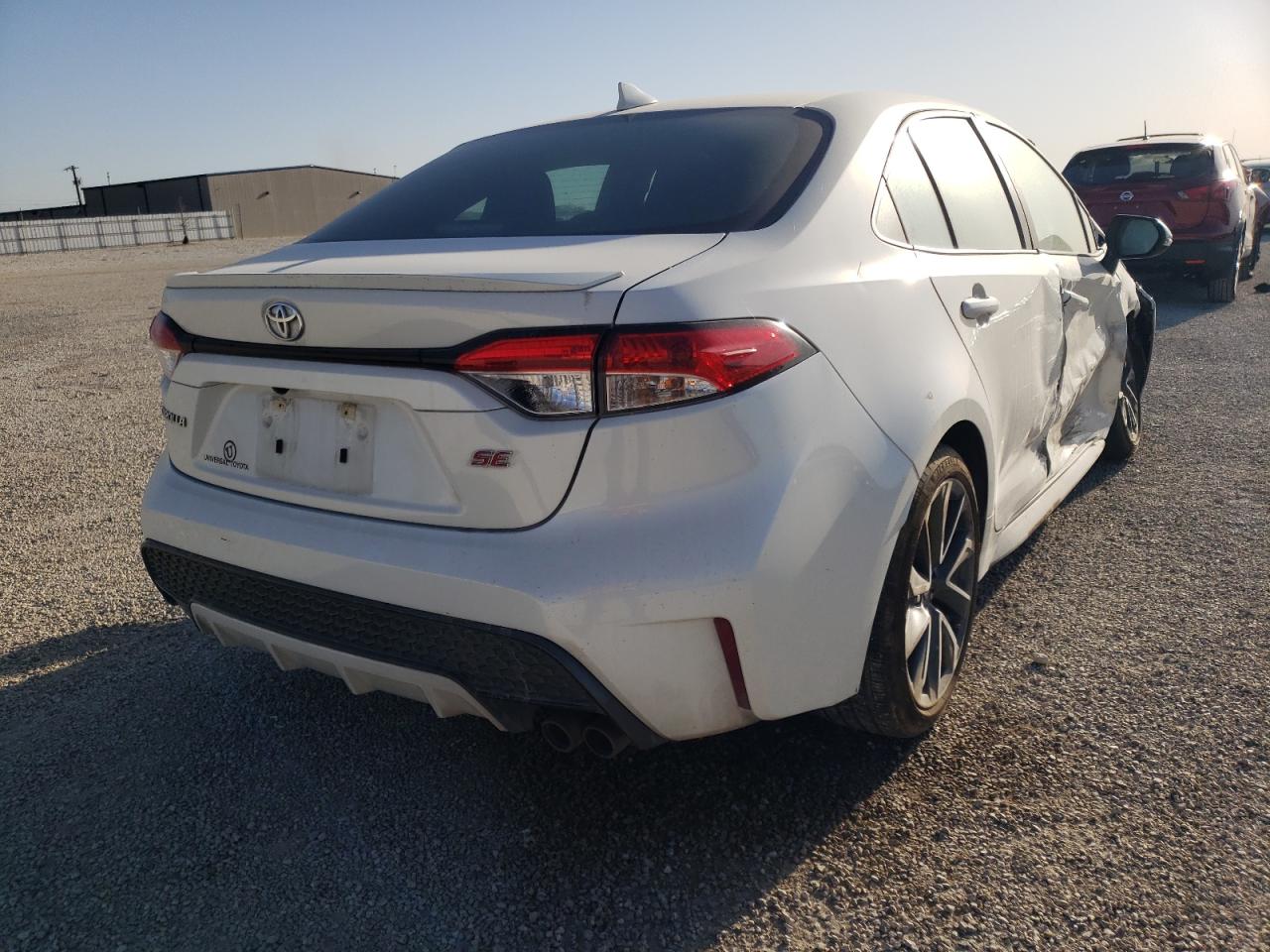 Photo 4 from auction – 2021 TOYOTA COROLLA SE with VIN 5YFS4MCEXMP064313