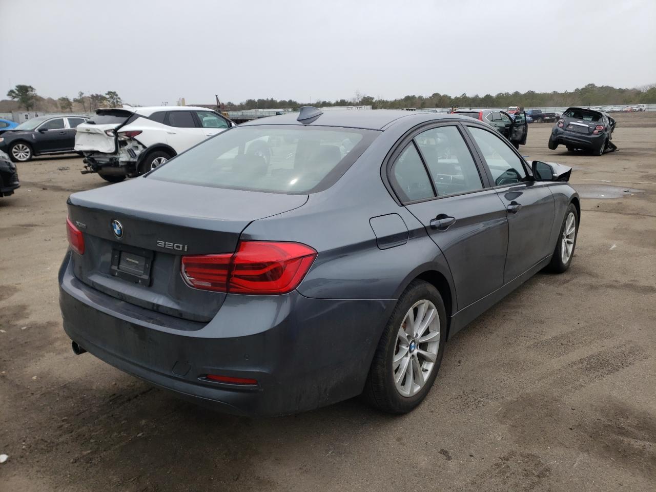 Photo 4 from auction – 2016 BMW 320 XI with VIN WBA8E5G59GNU21437